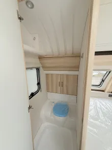 Fahrzeugbild Hobby De Luxe 460 UFe Neufahrzeug 2026 #21