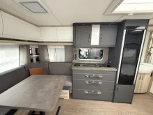 Fahrzeugbild Hobby De Luxe 460 UFe Neufahrzeug 2026 #8