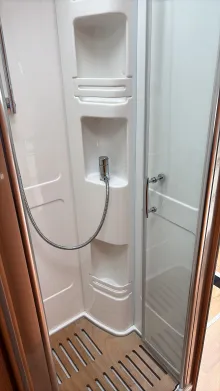 Dusche Hymer Duo Mobil B 634 SL Duomobil sehr gepflegt