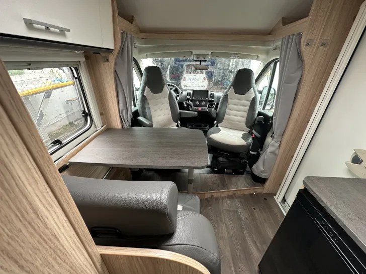 Fahrzeugbild Sunlight V 66 Adventure Edition Solar, SAT + TV #6
