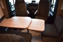 Fahrzeugbild Hymer GT-S 600 Mercedes, Hubbett, 4 Betten #4