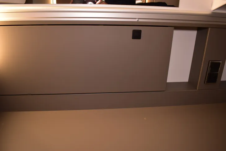 Fahrzeugbild Hymer GT-S 600 Mercedes, Hubbett, 4 Betten #23