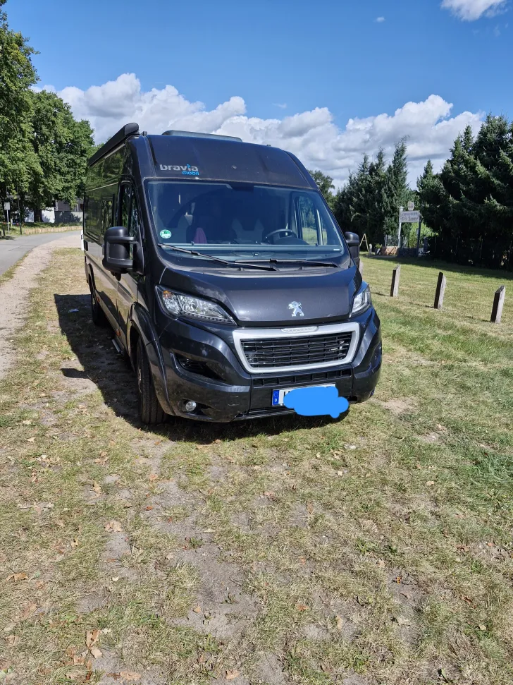 Fahrzeugbild Bravia Mobil Swan 636 Sehr gut gepflegt #1