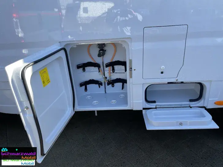 Fahrzeugbild Wingamm OASI 690 twins autom. Navi Alarm. Solar Markise #6