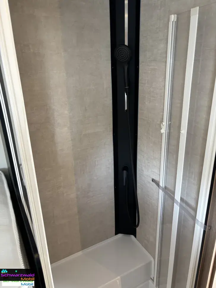Fahrzeugbild Rimor Kilig 95 Plus Model 2027 mit ACC + Vorfracht #11