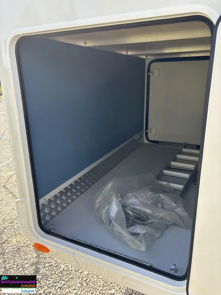 Fahrzeugbild Rimor SARUS 96 PLUS 160 PS MJ 2027 #17
