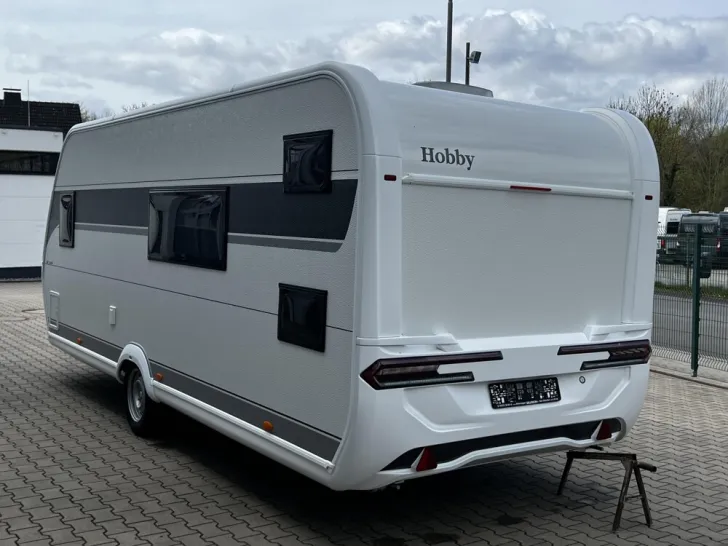 Fahrzeugbild Hobby De Luxe 540 KMFe #3