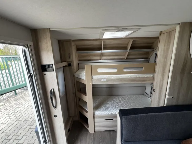 Fahrzeugbild Hobby De Luxe 540 KMFe #14