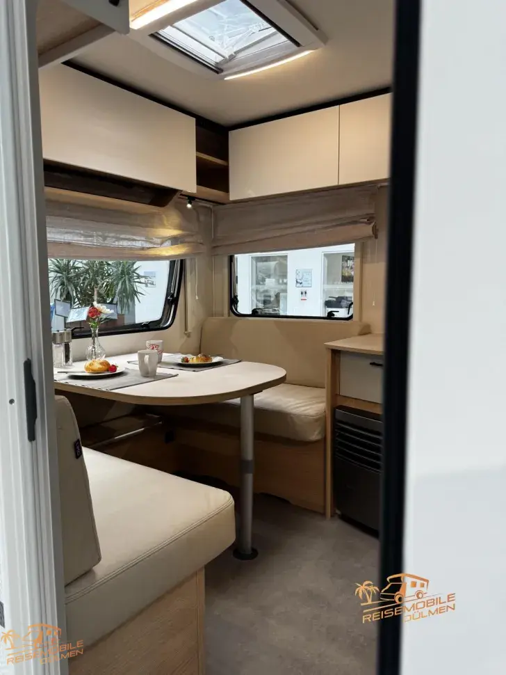 Fahrzeugbild LMC Style 70 453 D #12