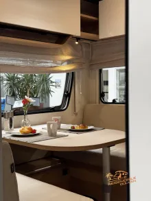 Fahrzeugbild LMC Style 70 453 D #13