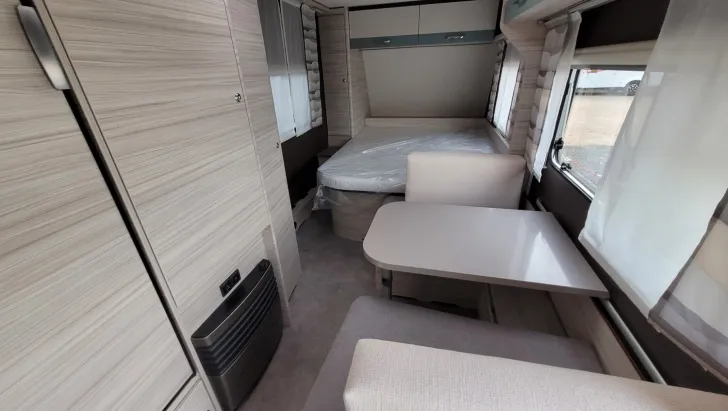 Fahrzeugbild Dethleffs c-joy 480 FSH *Touring*Dynamik* #7