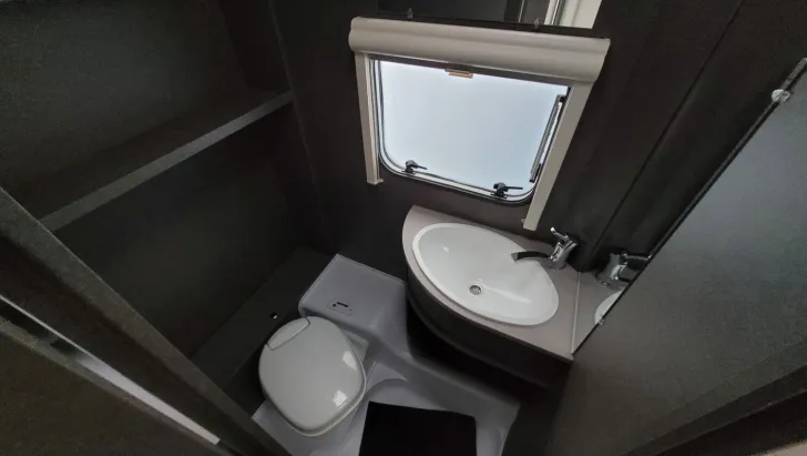 Fahrzeugbild Dethleffs c-joy 480 FSH *Touring*Dynamik* #13