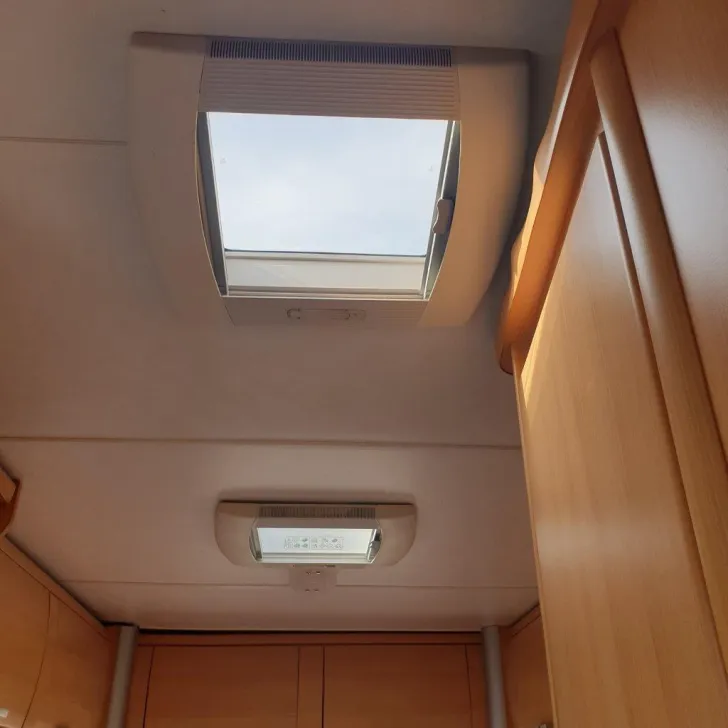 Fahrzeugbild TEC FreeTEC 598 #6