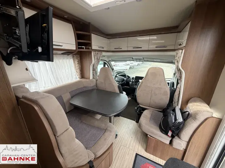 Fahrzeugbild Carthago c-tourer T 143 LE Automatik, Sat, Solar #17