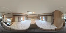 360° Innenansicht LMC V 643 G, 65 Years, 2xSolar, SAT, TV, Markise