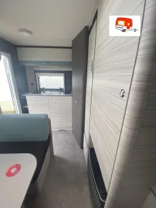 Fahrzeugbild Dethleffs c-joy 420 QSH ähnlich Active #9