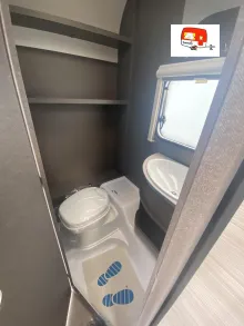 Fahrzeugbild Dethleffs c-joy 420 QSH ähnlich Active #10