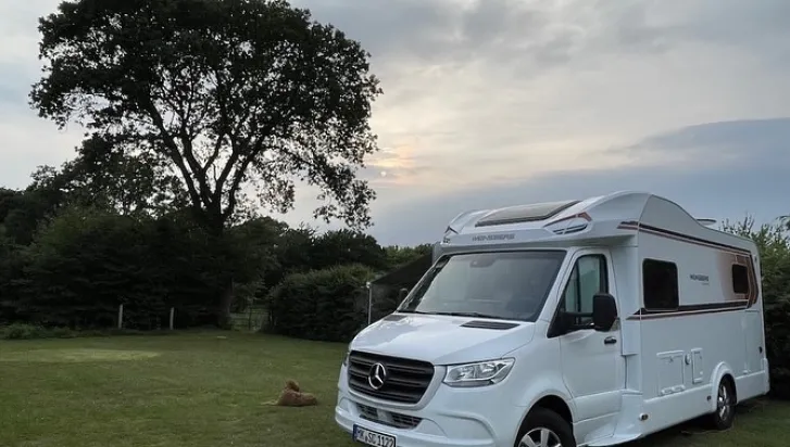 Fahrzeugbild Weinsberg CaraCompact MB 640 MEG EDITION PEPPER gut gepflegt #1