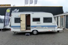Fahrzeugbild Hobby De Luxe 450 mit Vorzelt #8