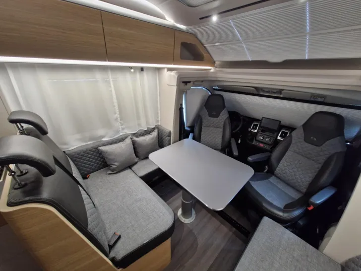 Fahrzeugbild Adria Coral Axess 670 SL *Safety u. Exklusive-Paket* #17