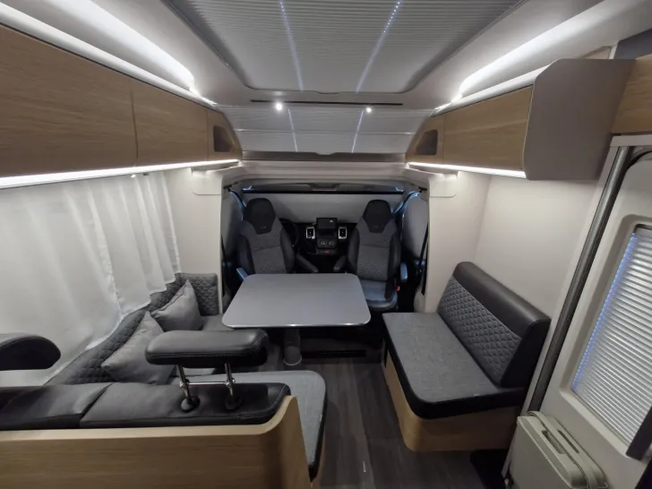 Fahrzeugbild Adria Coral Axess 670 SL *Safety u. Exklusive-Paket* #18