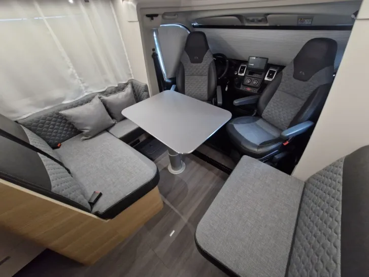 Fahrzeugbild Adria Coral Axess 670 SL *Safety u. Exklusive-Paket* #21
