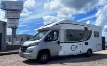 Fahrzeugbild Bürstner Lyseo TD 744 Außergewöhnlicher Grundriss! #1
