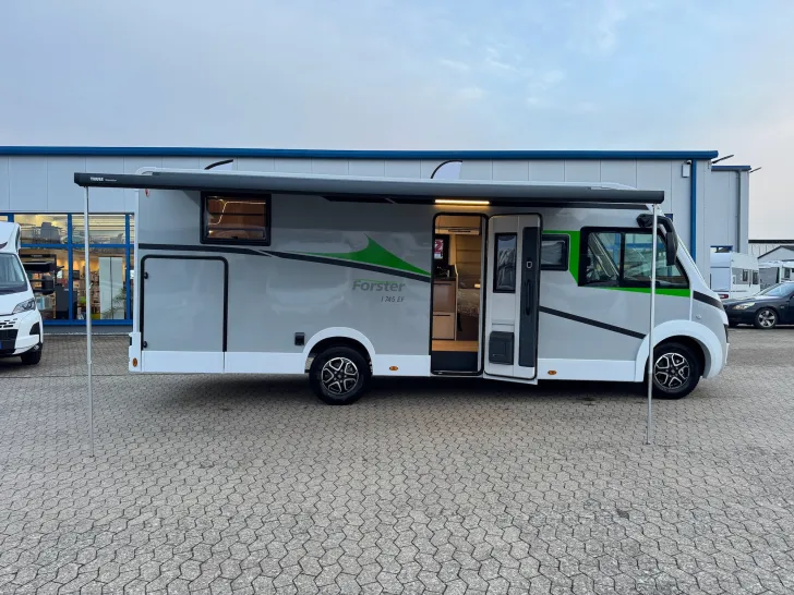 Fahrzeugbild Forster Integriert I 745 EF - 12.500 Euro Sondernachlass #17
