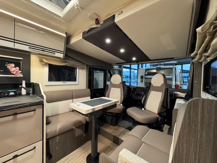 Fahrzeugbild Forster Integriert I 745 EF - 12.500 Euro Sondernachlass #18