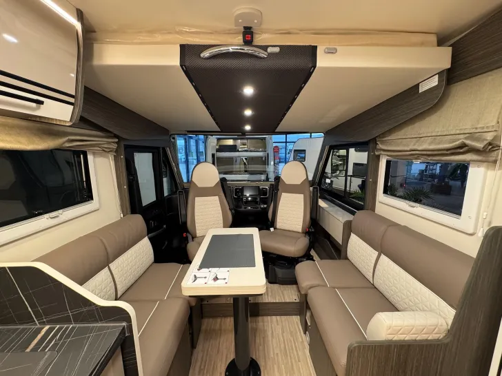 Fahrzeugbild Forster Integriert I 745 EF - 12.500 Euro Sondernachlass #19
