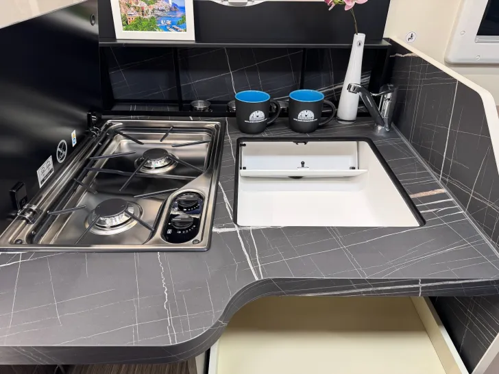 Fahrzeugbild Forster Integriert I 745 EF - 12.500 Euro Sondernachlass #28
