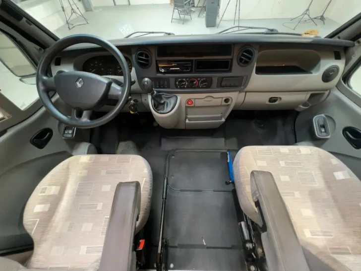 Fahrzeugbild Knaus SUN TI 700 MEG/Einzelbetten/2xKlima/Markise #6