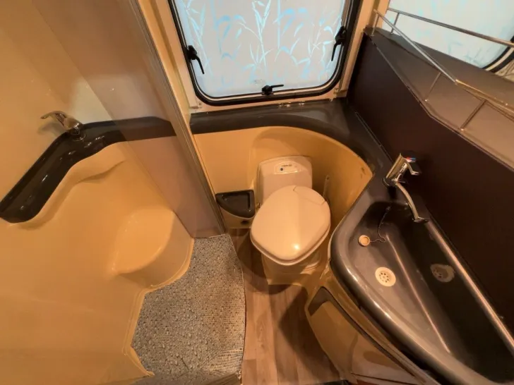 Fahrzeugbild Knaus SUN TI 700 MEG/Einzelbetten/2xKlima/Markise #13