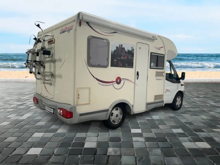Fahrzeugbild Challenger Genesis 32 - Festbett - Markise - PREISGARANTIE #5