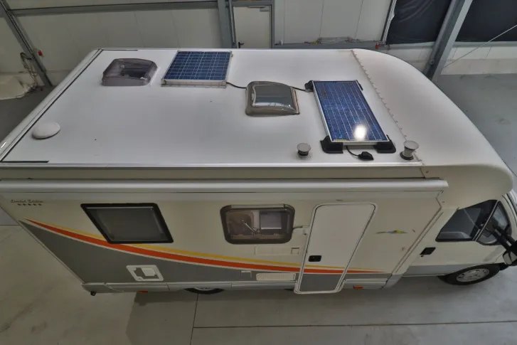 Fahrzeugbild Due Erre Caiman 370/Festbett/Markise/Unterflurklima #6
