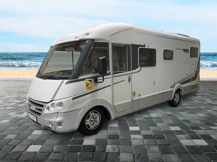 Fahrzeugbild LMC Liberty I 710 Explorer/Festbett/Garage/Markise #3