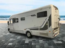 Fahrzeugbild LMC Liberty I 710 Explorer/Festbett/Garage/Markise #4