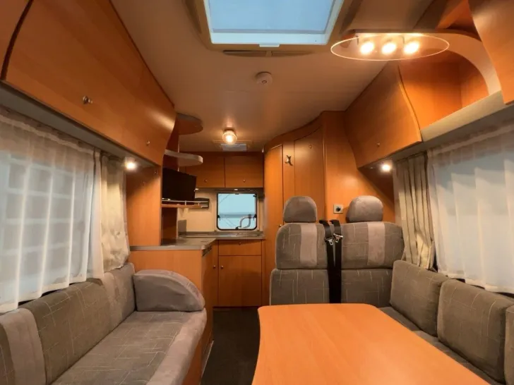 Fahrzeugbild Knaus Sun Traveller 608/Klimaanlage/Markise/DPF/AHK #9