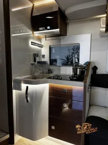 Fahrzeugbild Mobilvetta Krosser P86 ohne Hubbett #13