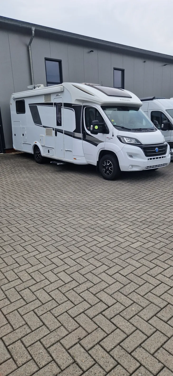 Fahrzeugbild Knaus Sun TI 700 MEG SAT-TV/Klima/Navi/F-Halter #1