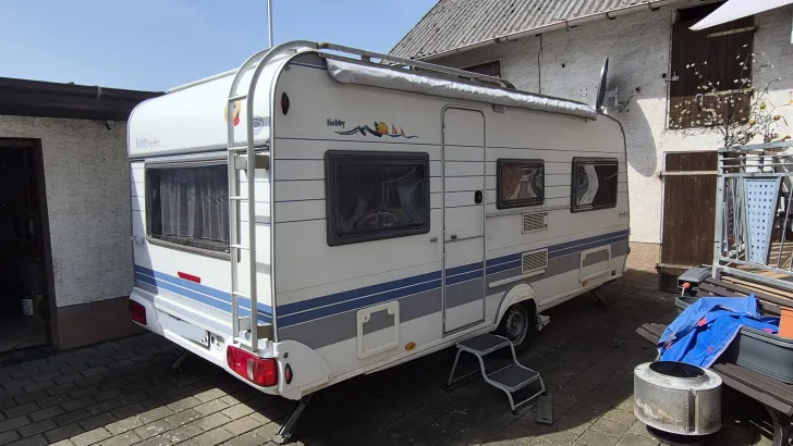 Grundriss Nacht Hobby Excellent 495 Gut gepflegt ideal für Urlaub