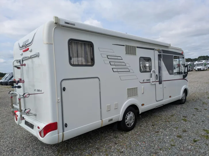 Fahrzeugbild Hymer Exsis-i 674 Backofen/Solar/SAT/TV/Markise/Fahrradträger #25