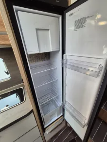 Fahrzeugbild Knaus SKY TI 650 MEG *Automatik*TV/LTE*Metallic #23