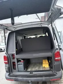 Fahrzeugbild VW Custom Bus T5 Mit professionellem Nordvan Co #9