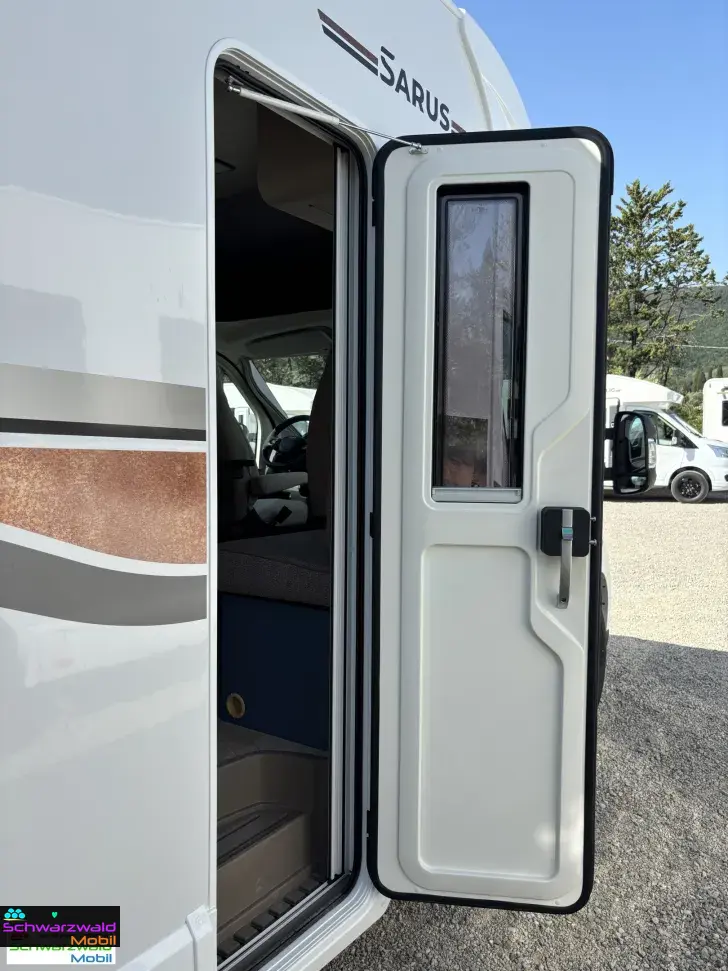 Fahrzeugbild Rimor SARUS 96 160 PS MJ 27 Vorfracht #3