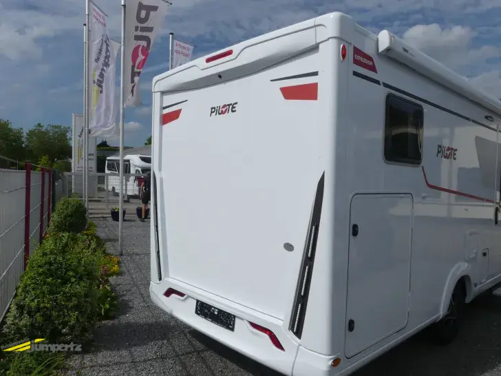 Fahrzeugbild Pilote Galaxy G741FGJ Expression #5