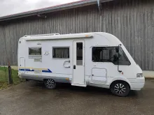 Grundriss Tag Bürstner Elegance sehr gut gepflegt, Garagenmobi