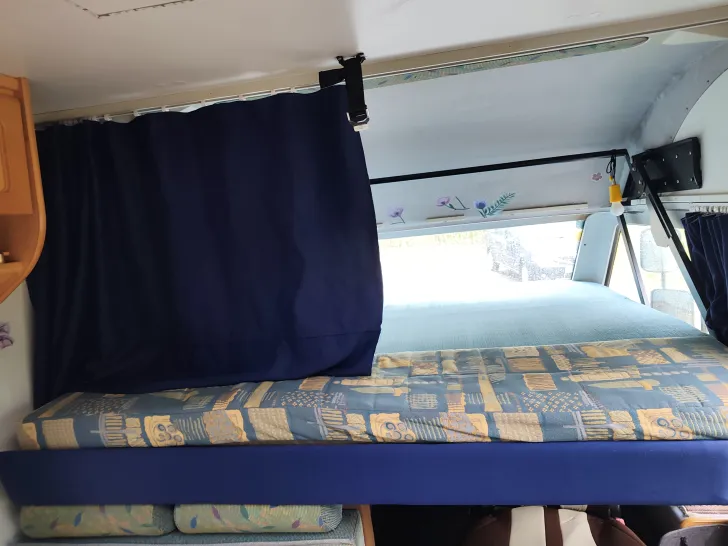 Fahrzeugbild Bürstner Elegance sehr gut gepflegt, Garagenmobi #9