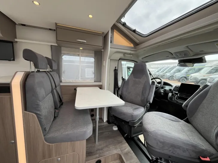 Fahrzeugbild Carado T 135 #8