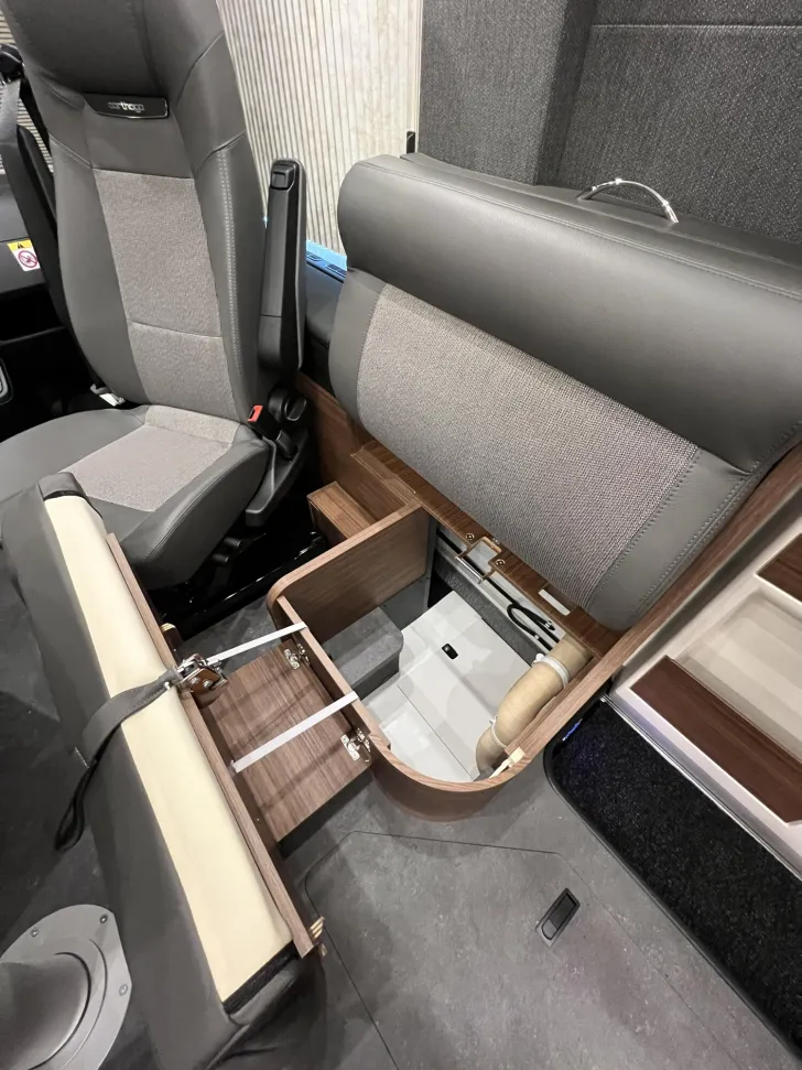 Fahrzeugbild chic c-line I 4.9 LE L Carthago Selection (355) #40